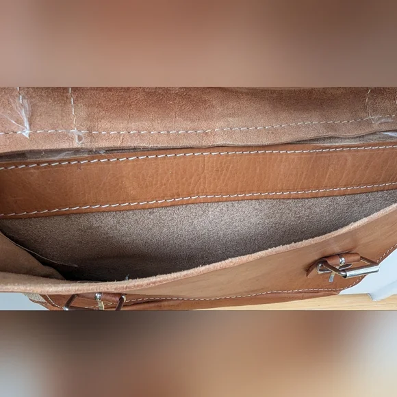 Vintage Brown Leather Backpack - Picture 5 of 10